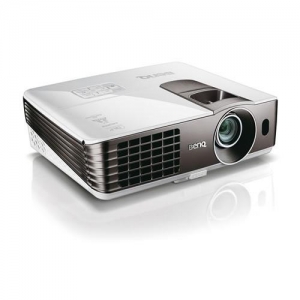 BenQ MX711 DLP / 1024x768 / 3200 ANSI / 5300:1 / 32db / 2.7kg / HDMI + LAN / 3D Ready