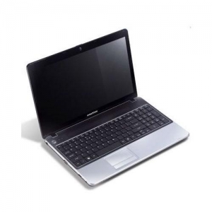eMachines E640 / P320 / 15.6" HD / 2048 / 160 / DVDRW / WiFi / Linux (L.XNA50C.001)
