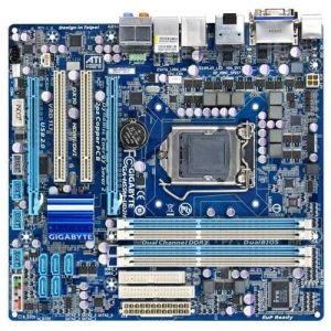 GigaByte GA-H55M-UD2H  Socket 1156, iH55, 4*DDR3, 2*PCI-E, ATA, SATA, eSATA, FDD, ALC889 8ch, GLAN, 1394, D-SUB+DVI-D+HDMI+DP (Integrated In Clarkdale Processor), mATX